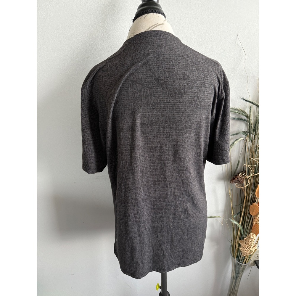 Lululemon Mens Metal Vent Tech Short Sleeve Shirt Charcoal Grey Crosshatch 2987